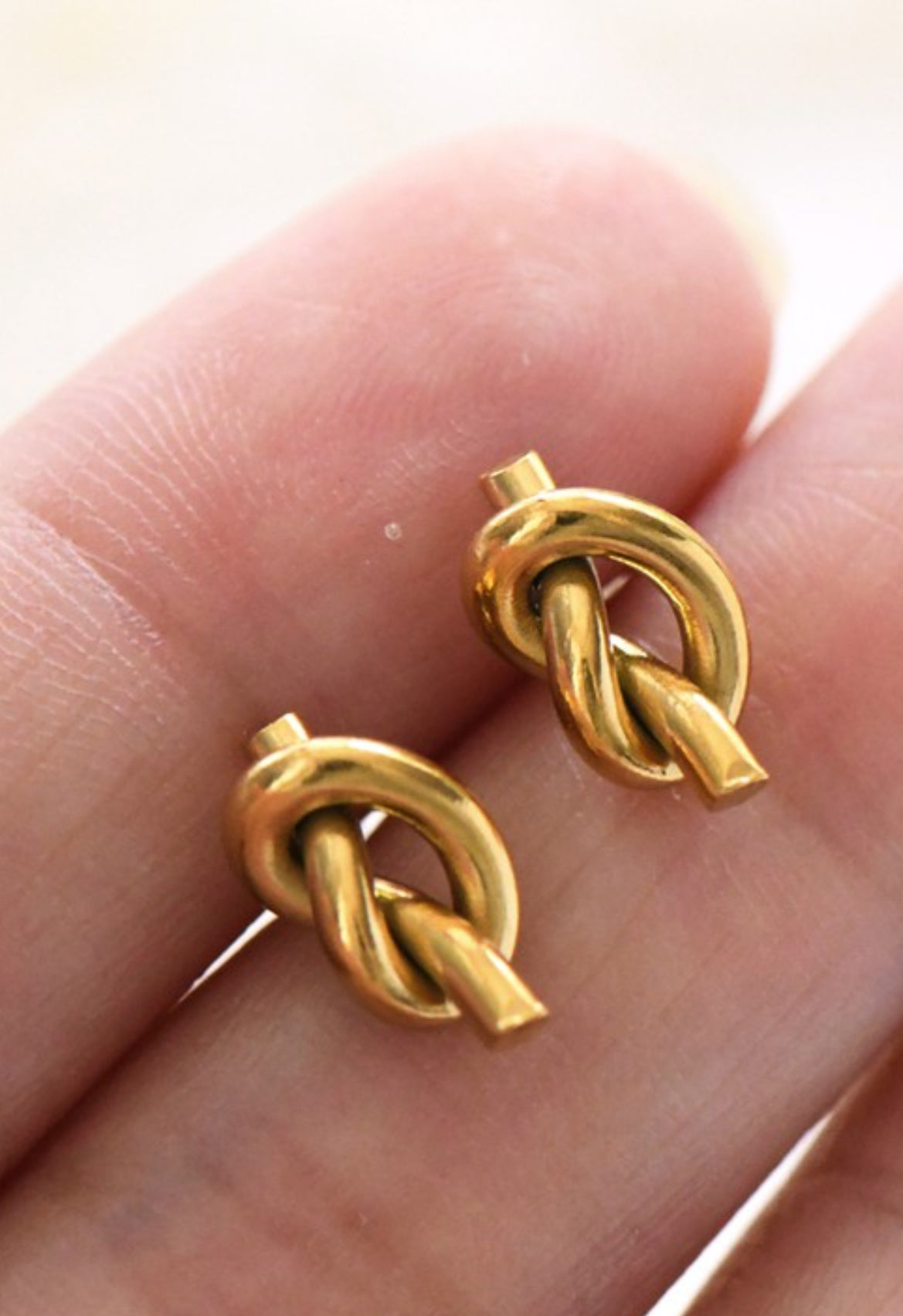 Aretes de nudo 18k Waterproof Stainless Steel