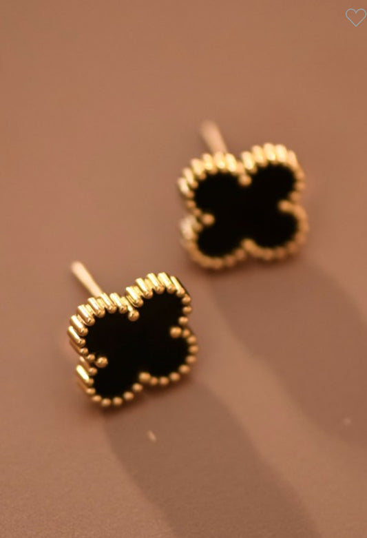 18k Waterproof Stainless Steel Clover Studs
