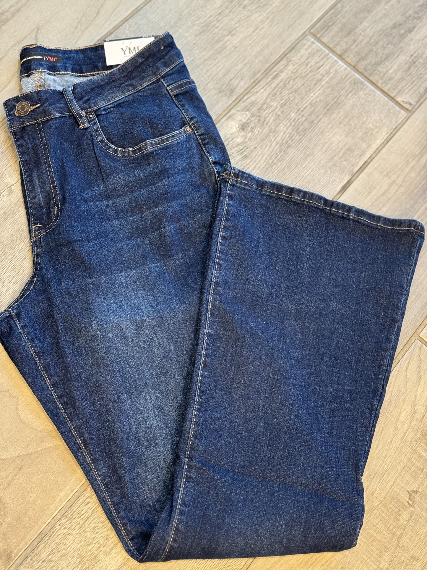 Basic Flare Jean PLUS SIZE