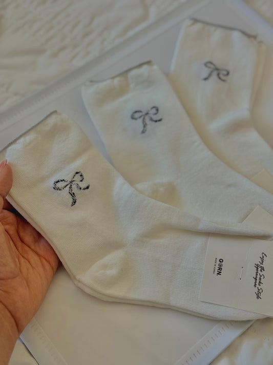 Bow White Socks