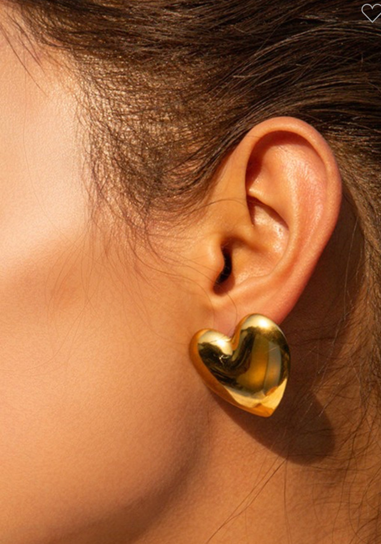 Corazones 18k Waterproof Non-tarnish Stainless Steel Studs