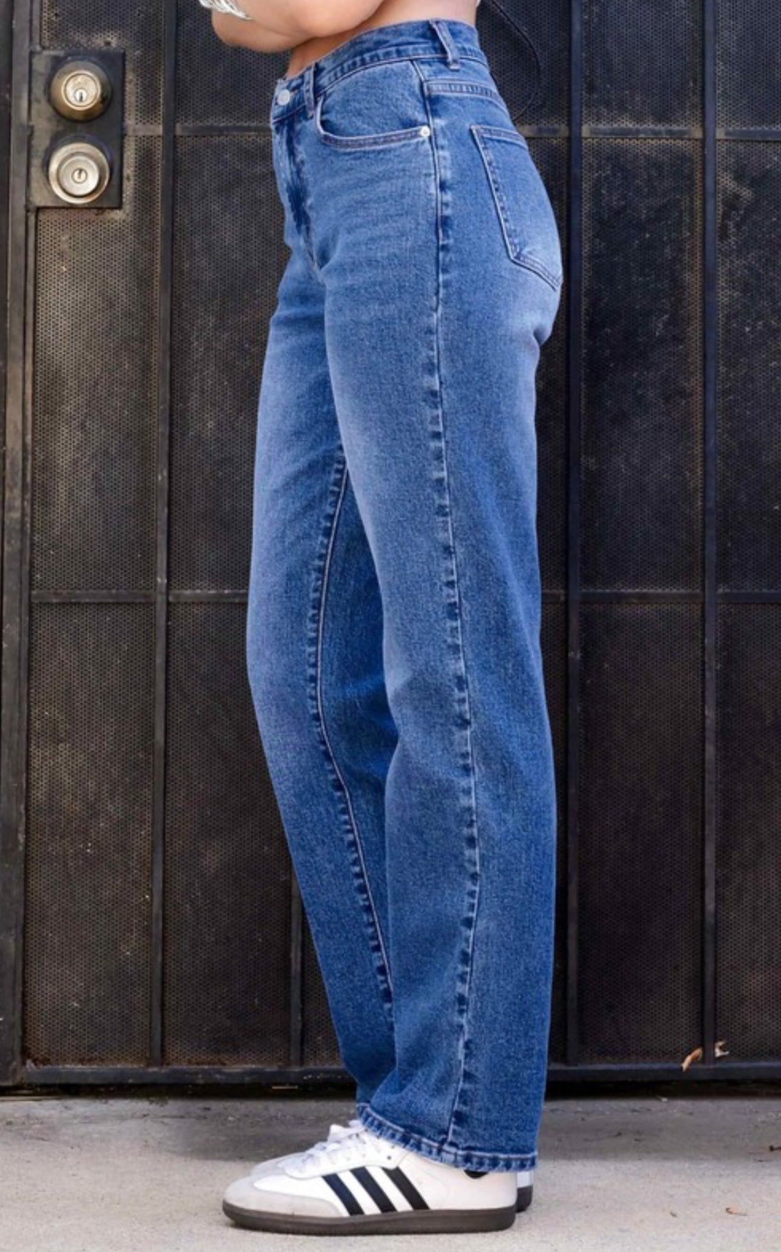 90s Slim Baggy Jeans